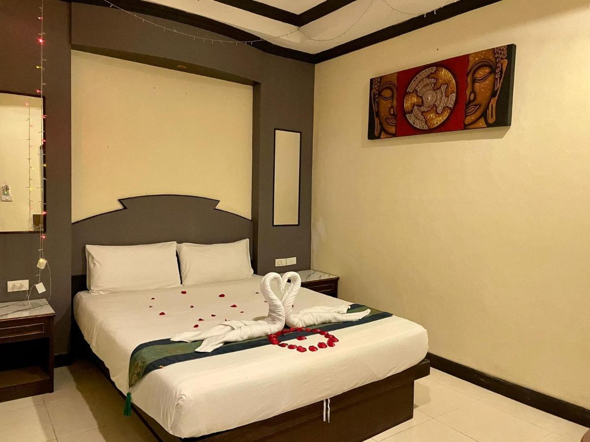 Hill View Lodge Patong Exterior photo